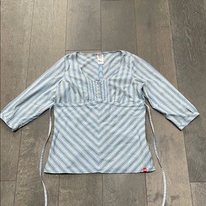 North Face blouse